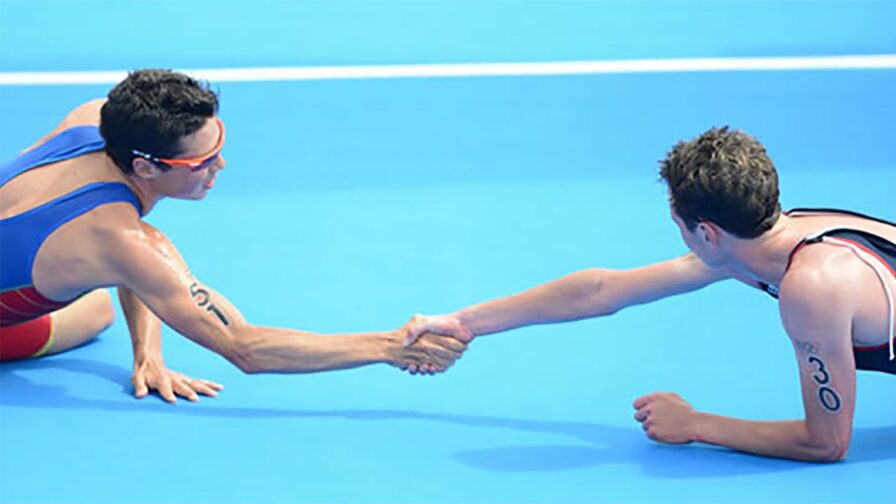 Javier Gomez & Alistair Brownlee at London 2012