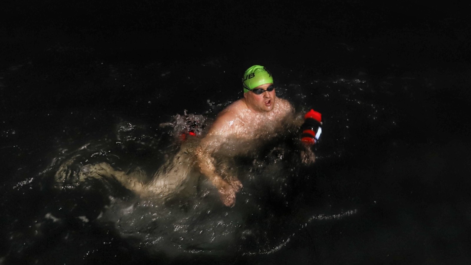 Robbie MacNab - Channel Swim