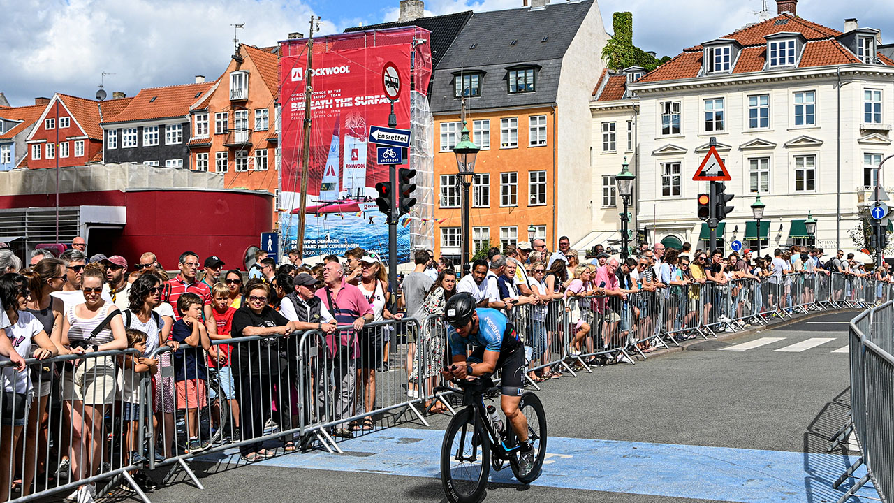 IRONMAN Copenhagen bike spectators