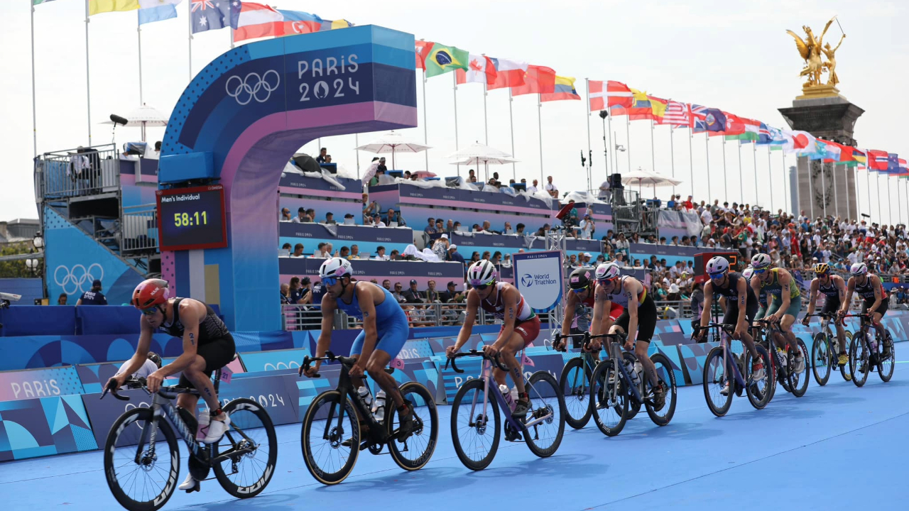 Paris 2024 Olympic mens triathlon bike pack