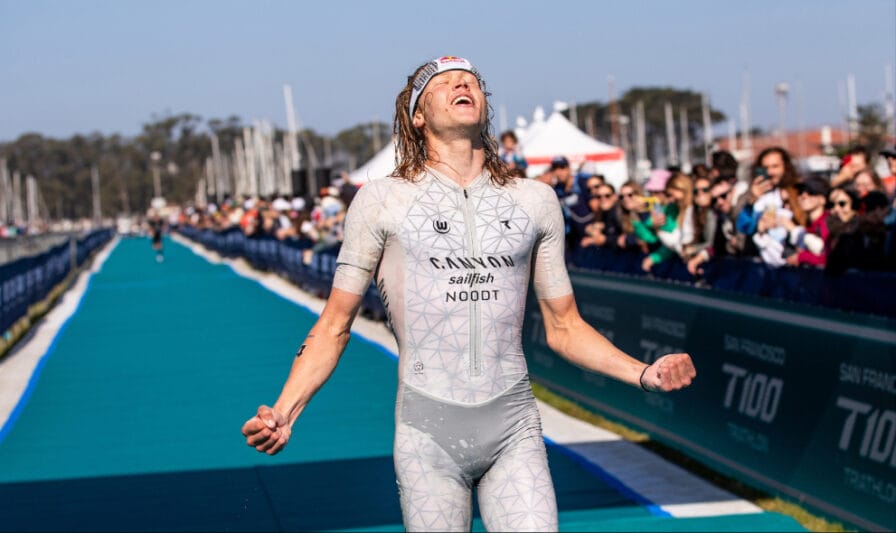 Mika Noodt crosses the line in third place at the San Francisco T100 World Tour event in 2025.